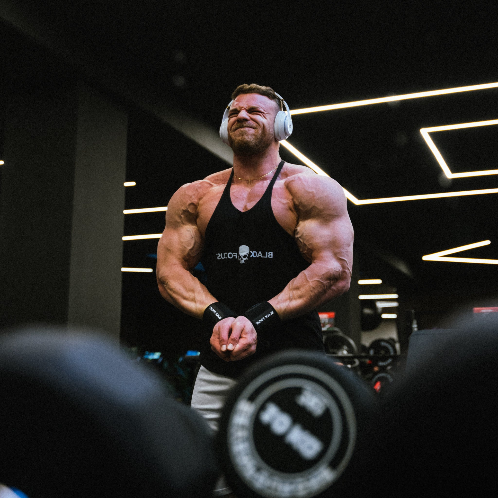 Black Focus Classic Stringer
